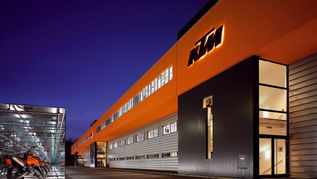 Bajaj copre il debito di KTM