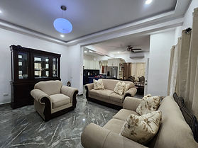 Venta / Renta en Casa Real 3era Etapa.