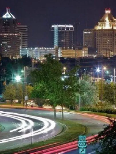 Greensboro_City_Scape-copy-700x384.webp