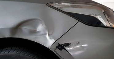 vecteezy_scratches-on-gray-grey-or-bronze-car-after-accident_13936153.jpg