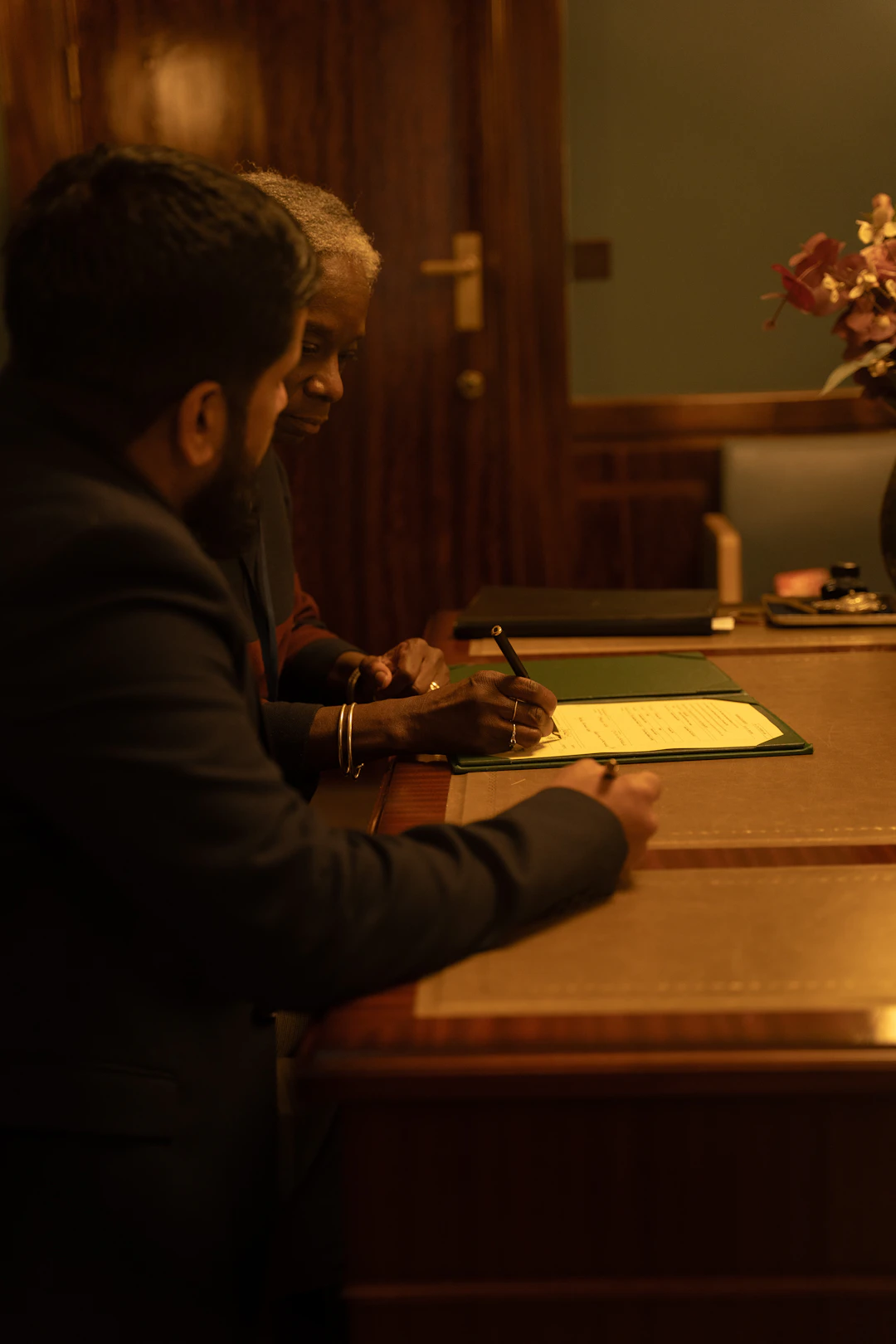 Essential Steps to Prepare for Your Initial Consultation with a Lawyer