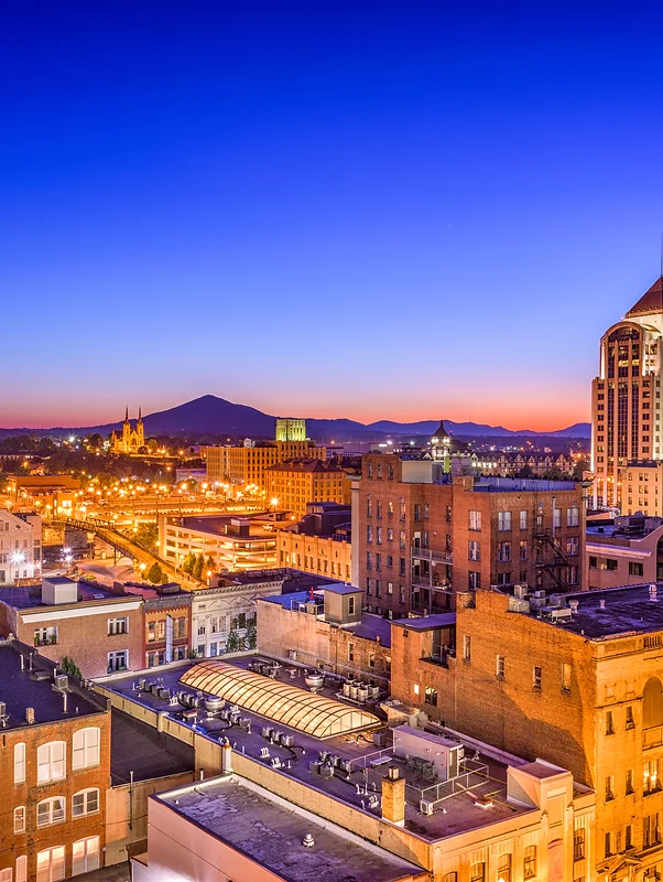 Roanoke, Virginia, USA downtown skyline at dawn_.webp