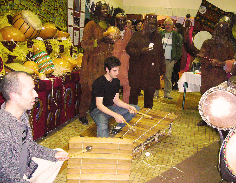 DONSOS ET BALAFONS