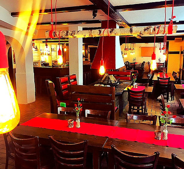 Kamin Flammkuchen-Restaurant & Bar in der Mainzer Altstadt Kamin Flammkuchen-Restaurant & Bar in der Mainzer Altstadt