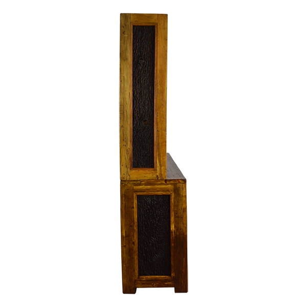 Thumbnail: Three Level Tin Hutch