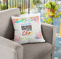 copy-of-pillow-mockup-on-a-fabric-sofa-23554.png