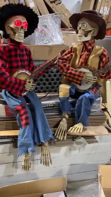 Dueling Banjo Skeletons Animated LED Sound English Spanish French