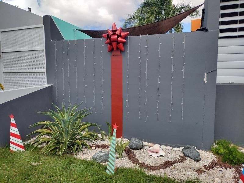 Thumbnail: RARE 20" Large Metal Hanging Bow Red