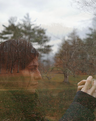 Portrait of Elena Toccafondi, video editor and story producer based in New York City.