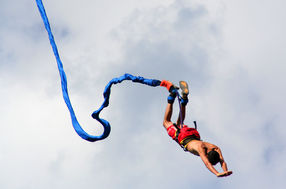 Bungee Jumping