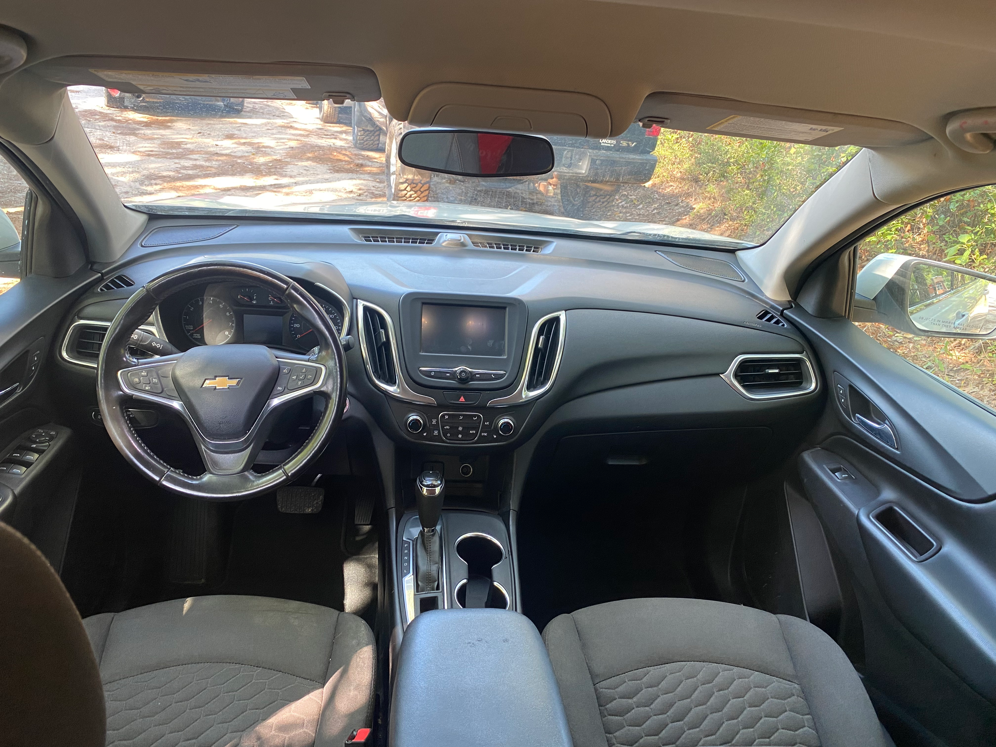 2018 Chevrolet Equinox LT - Photo 10