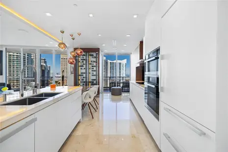 Carbonell Condo Unit 07