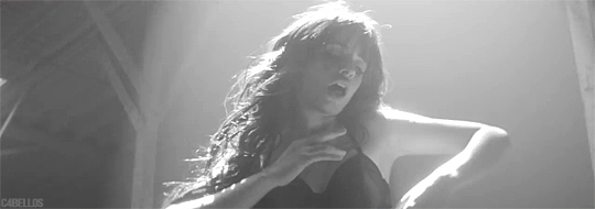 tumblr_oq74gfEzNa1r63q61o6_540.gif