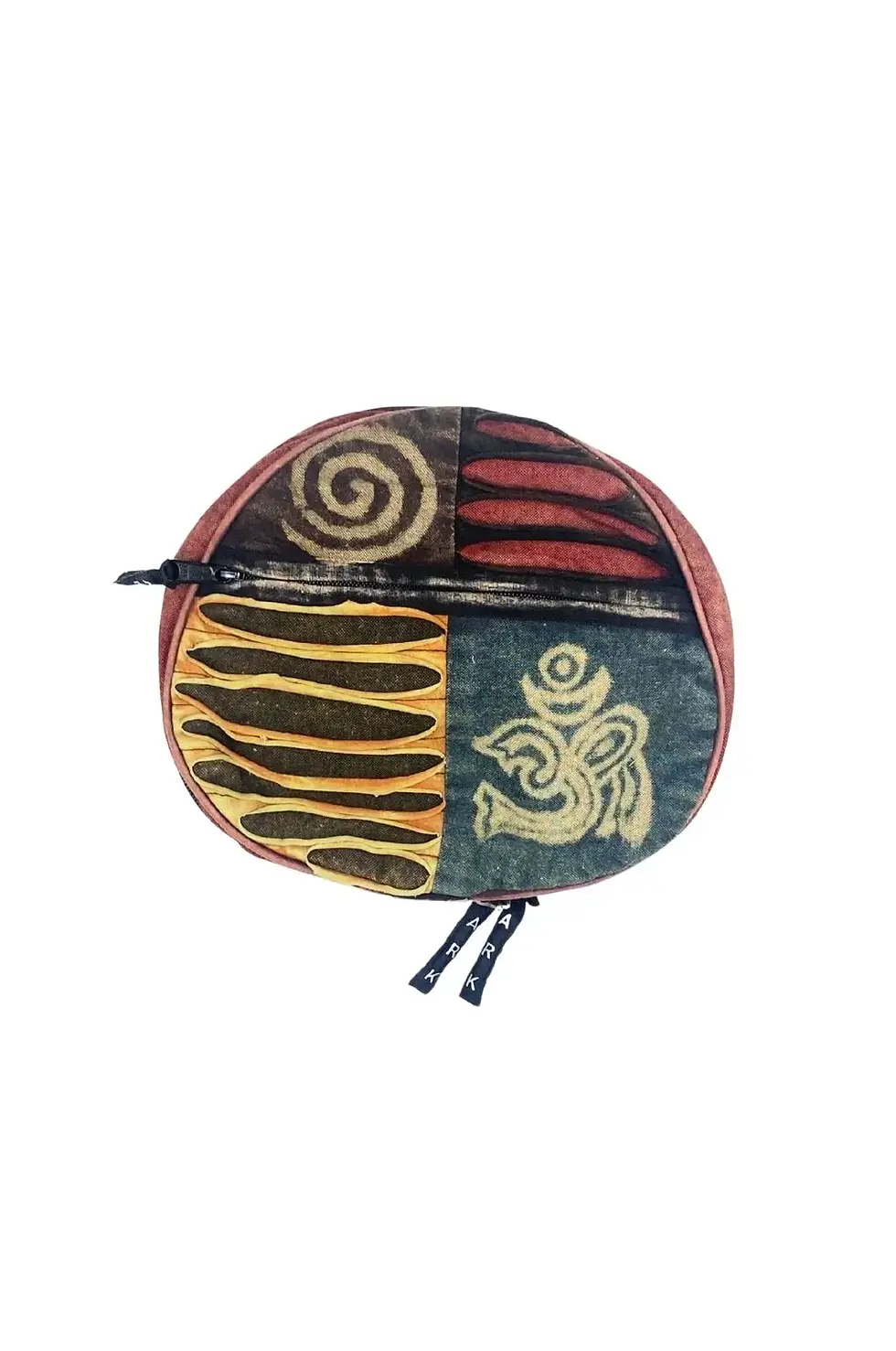 Thumbnail: Backpack zipped up into compact pouch