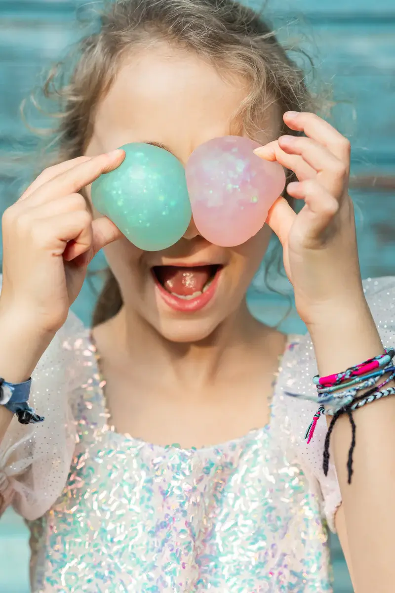 Thumbnail: Glitterally Amazing Squishy Balls