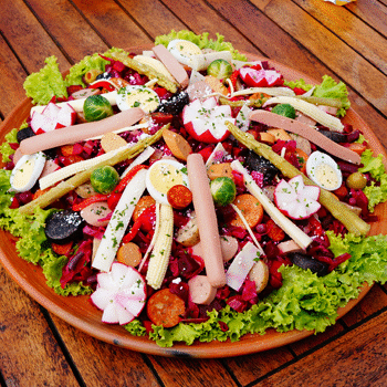 Recetas-de-fiambre-en-Guatemala.gif
