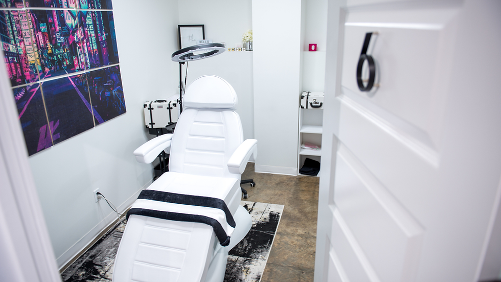 House of Snob Edmonton Flexible Salon Suite Rentals.png