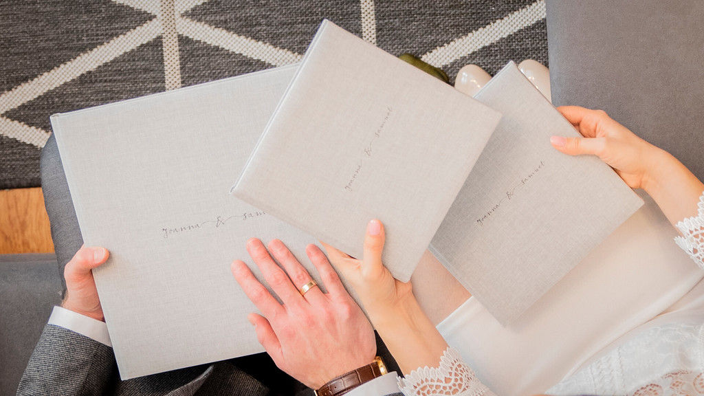 Complete wedding album set