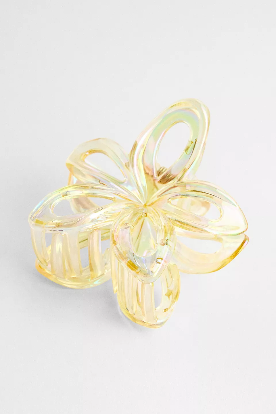 Pince cheveux jaune beurre tendance 2025