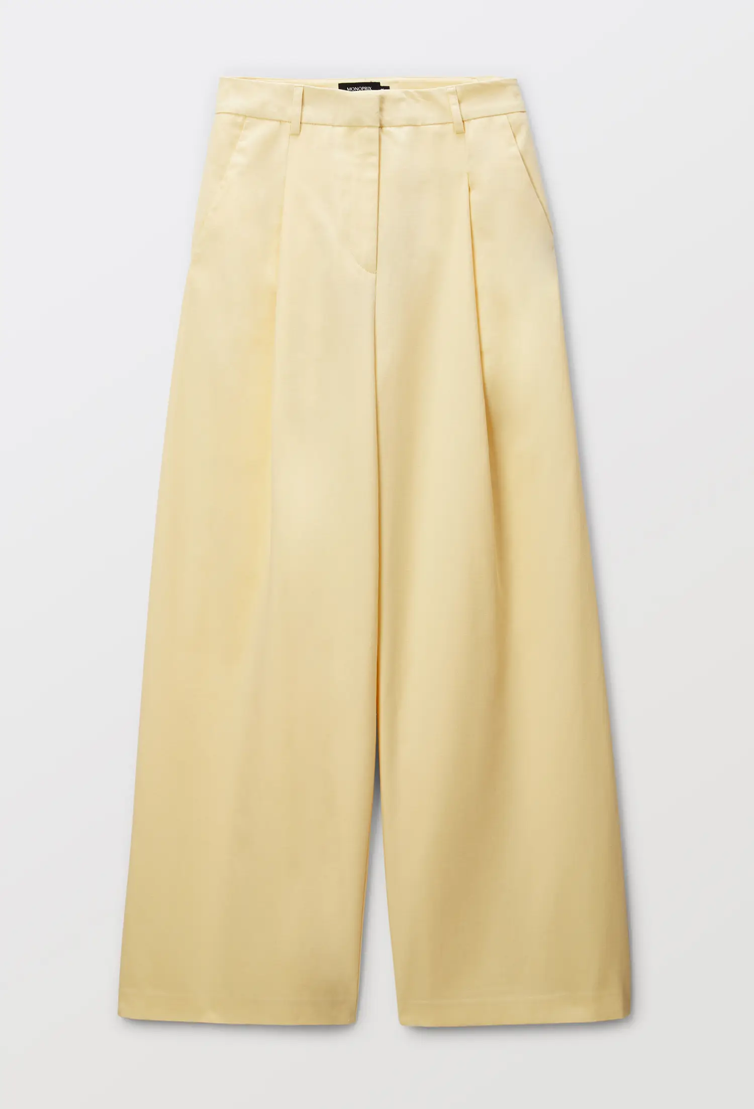 pantalon jaune beurre tendance 2025