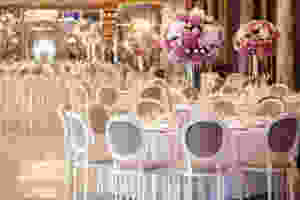 event table decoration