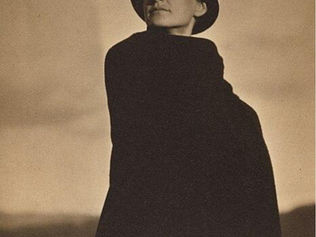 조지아 오키프 — 변하지 않는 아름다움