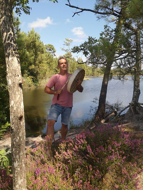 tambour lac.jpg