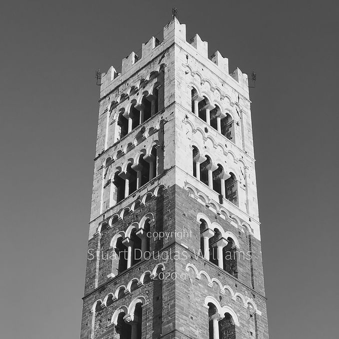 torre, 2019. Beautiful black and white photographs of Italy by Stuart Douglas Williams.