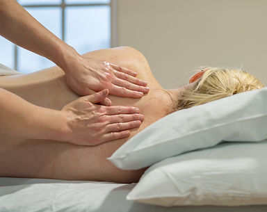 pre gnancy massage therapy relaxation