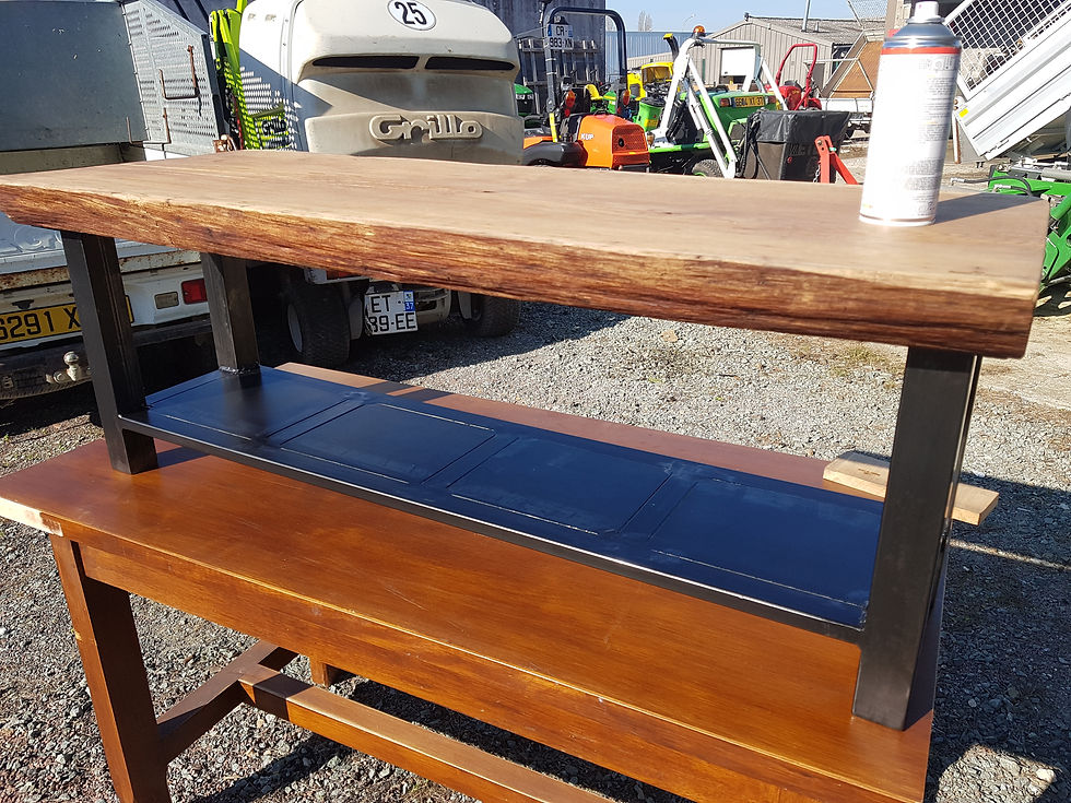 Miniature : Meuble tele ou table basse chêne massif bords bruts 