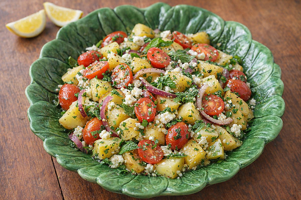 Create_a_professional_4K_food_magazine_image_of_Andrea_McGurran_s_Zesty_Mediterranean_Pota