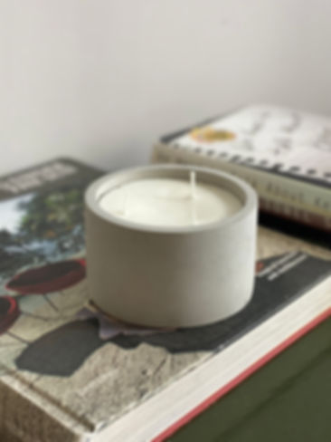 נר בטון ריחני M