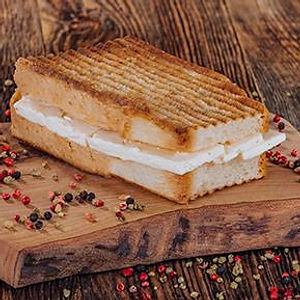 Beyaz Peynir Karışık Tost