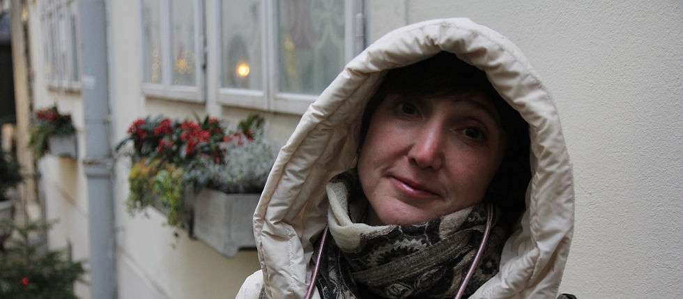 Liza in Wienna 2025 stretched.jpeg