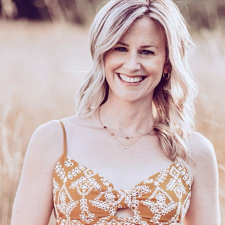 Yogadocent Anne Jacobs en oprichter Yoga Home Maastricht