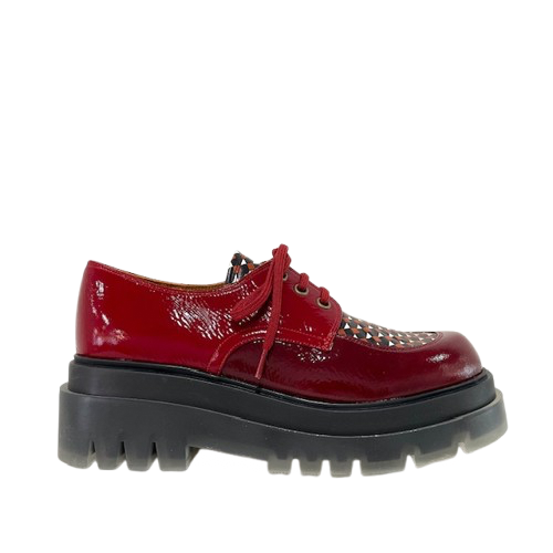 Derbies YOLAI rouge CHIE MIHARA