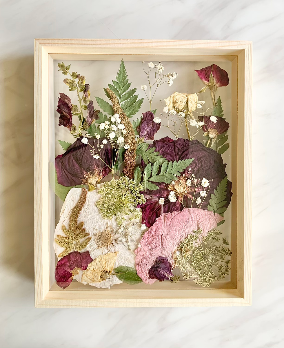 Thumbnail: 25cm - Natural Nordic Pressed Flower Frame