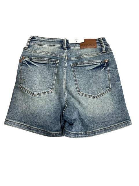 Thumbnail: Judy Blue Shorts with V-Front
