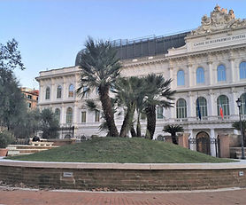 NEGOZIO IN VENDITA AD PIAZZA DANTE

