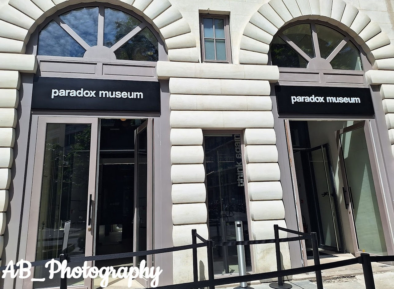 Paradox Museum- Places you shouldn't miss in Paris, Franc