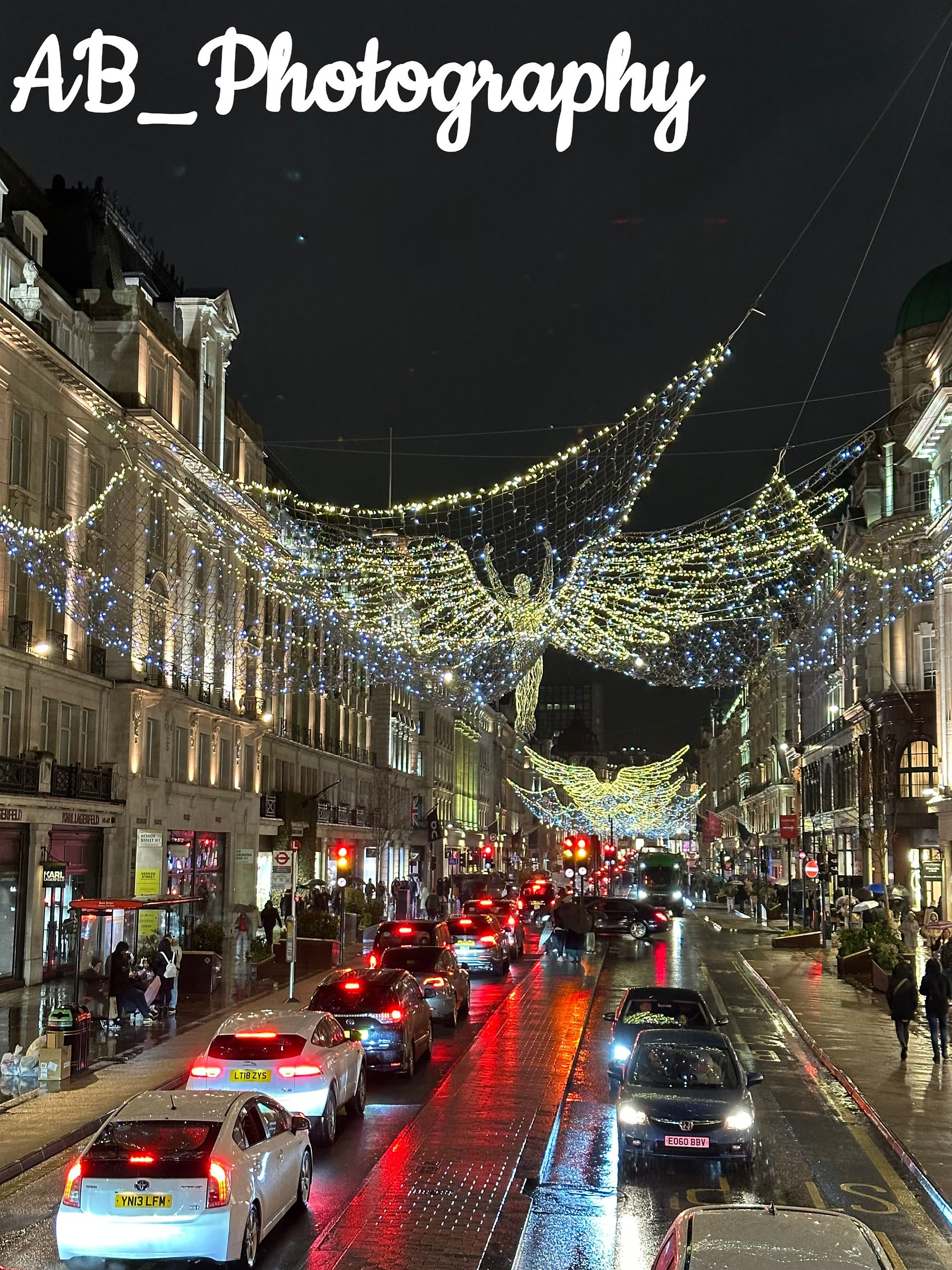 Things you shouldn't miss in London, England- Regent St.
