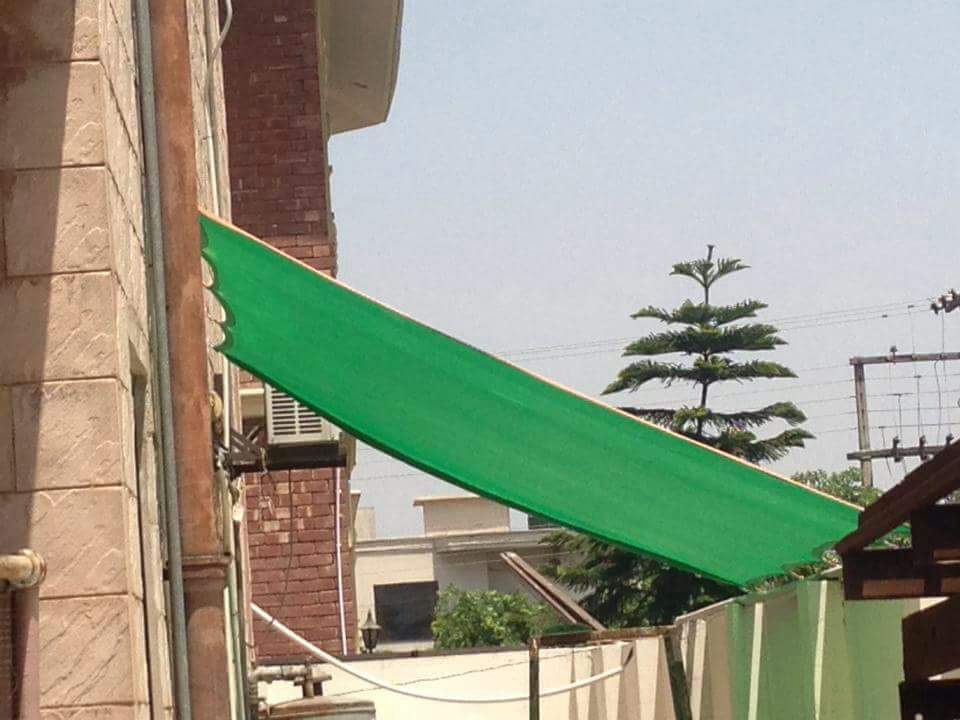 Thumbnail: Green net and Frame structure