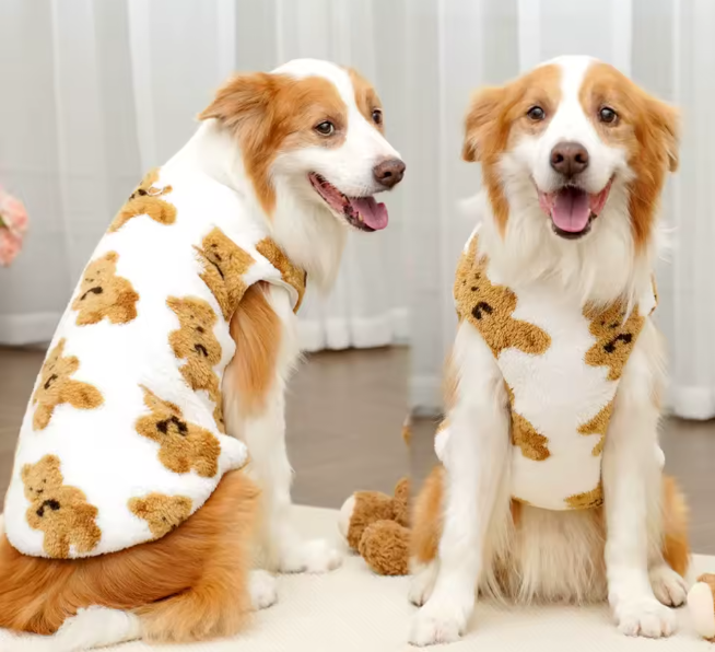 Thumbnail: Autumn & Winter pet clothing vest with leash buckle