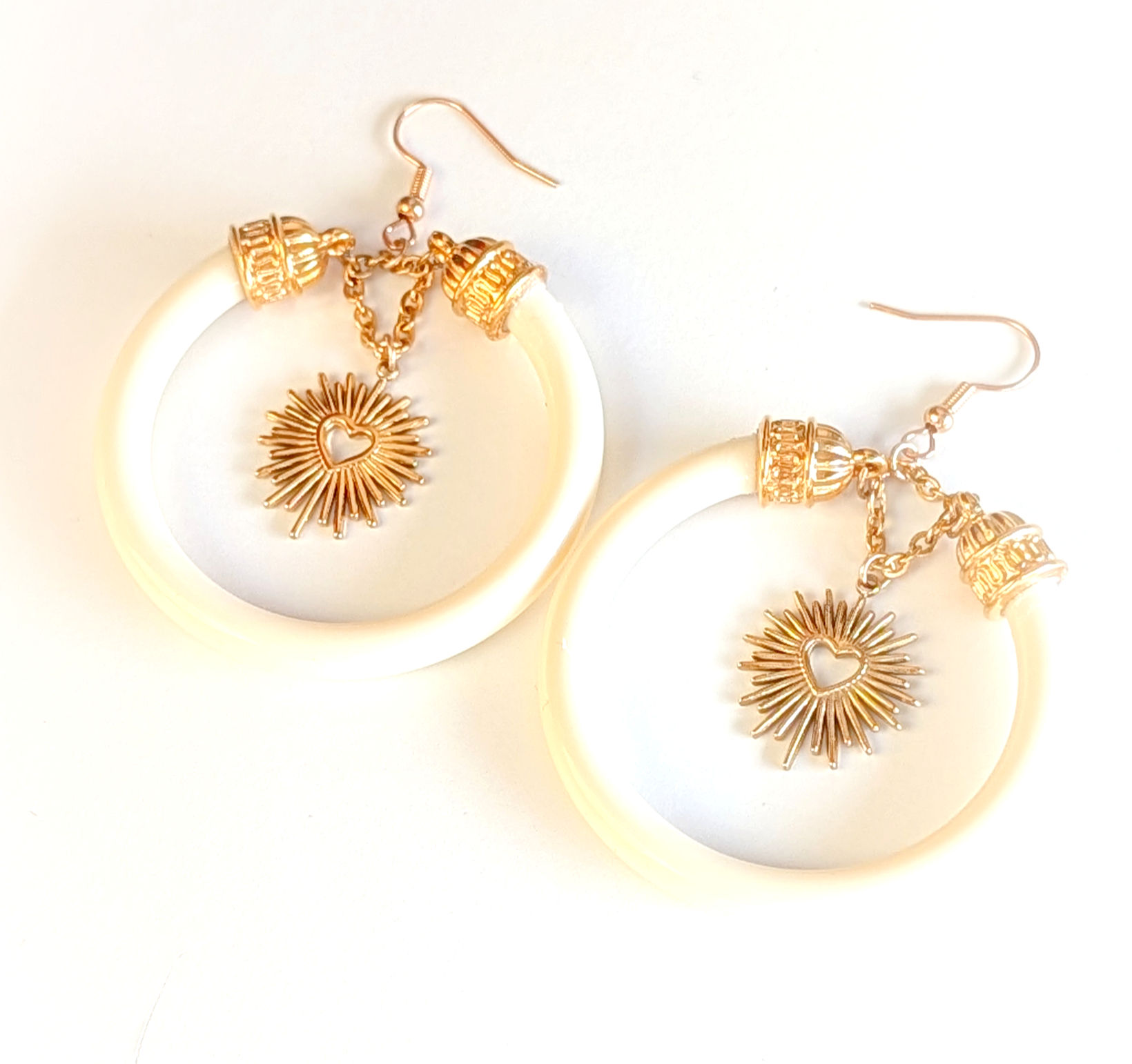 Boucles d'oreilles Créoles Spiritual Woman Coeur Solaire Crème