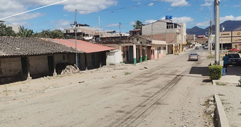 Catamayo: Barrio Trapichillo Bajo pide el asfalto de las calles 2 hasta la 4.