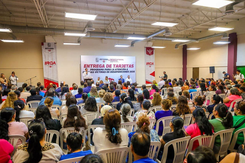 Entregó Carlos Peña Ortiz apoyos económicos a familias con personas desaparecidas