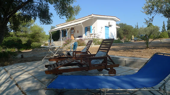 yoga lanai to house view.jpg
