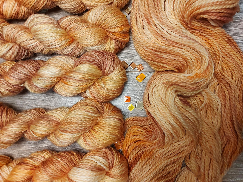 Thumbnail: Shimmery Caramel Brown