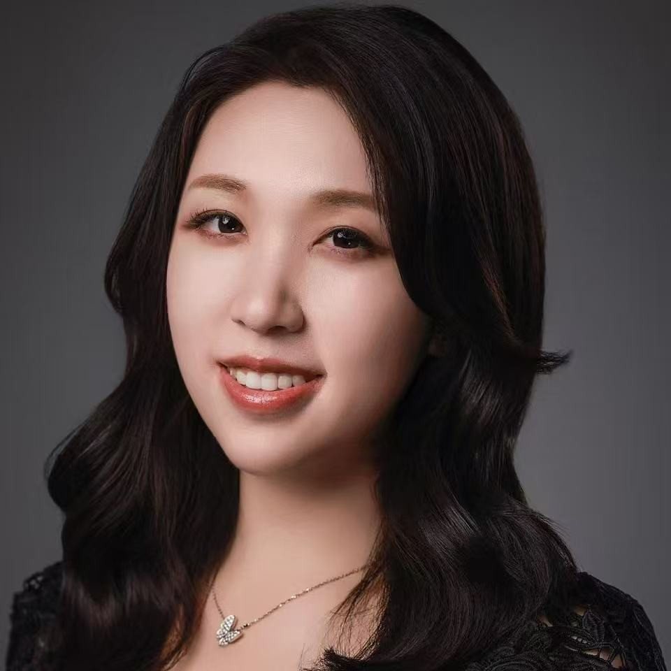 stephanie.jpg