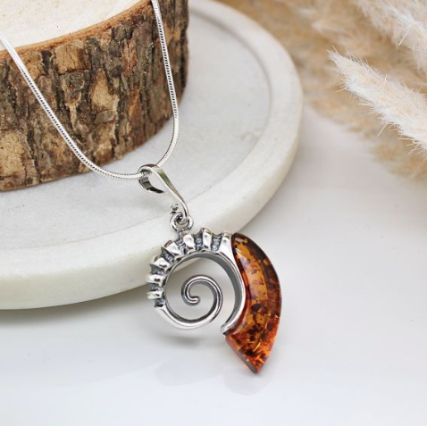 Sterling Silver Amber Cognac Ammonite/Shell Necklace